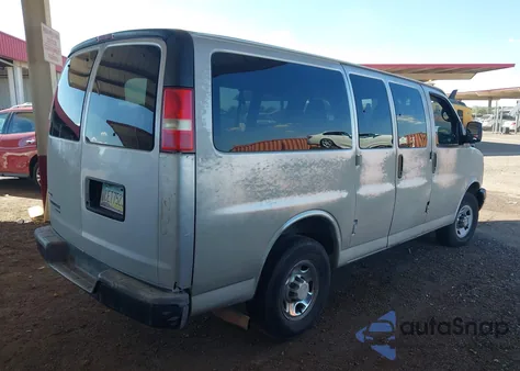 2010 Chevrolet Express 2500 Ls из США, поврежденный, VIN 1GAZGPDGXA1165173